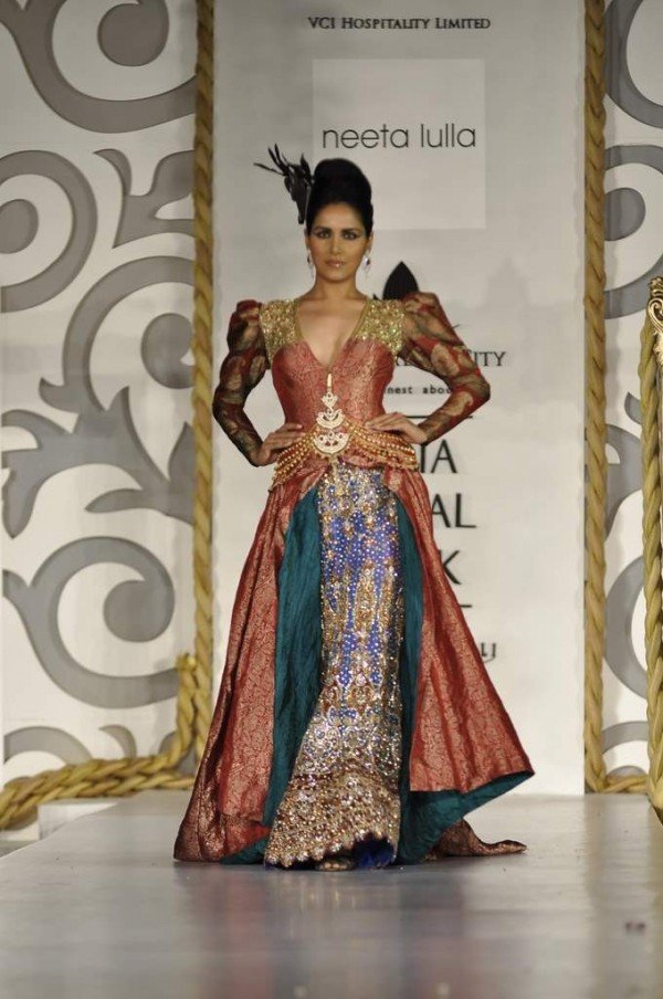 Wedding Dress Neeta Lulla India / From being a doll of the lulla house ...